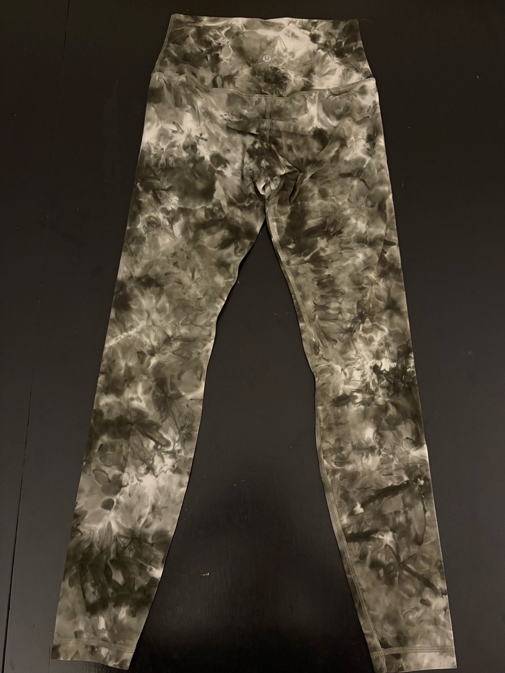 Lululemon High-Rise Tie-Dye Leggings in Olive/Gray